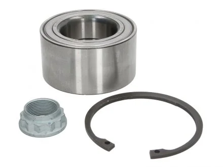 Подшипник ступицы, комплект MERCEDES E (W210 / S210) / S (W140 / C140 / W220 / C215) задняя сторона 2,2 / 6,3L 91-06 SKF VKBA3628
