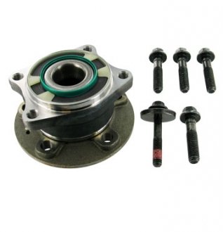 Подшипник ступицы, комплект VOLVO S60 / S80 / V70 / XC70 задняя сторона 2,4 / 2,5L 00-10 SKF VKBA3632 (фото 1)