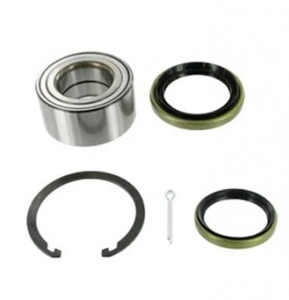 Подшипник ступицы, комплект MITSUBISHI Colt / Lancer / Pajero Pinin передняя сторона 1,3 / 1,8L 92-07 SKF VKBA3940