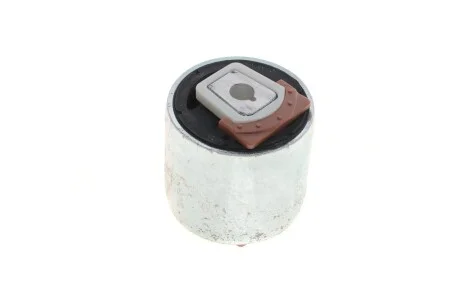 Сайлентблок важеля SKF VKDS331076