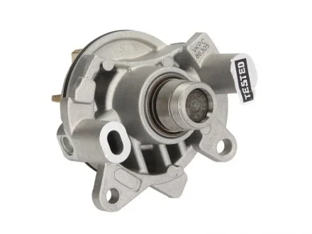 Водяной насос помпа NISSAN / OPEL / RENAULT Primastar / Movano / Vivaro / Master 2,2 / 2,5D 00 - SKF VKPC86305