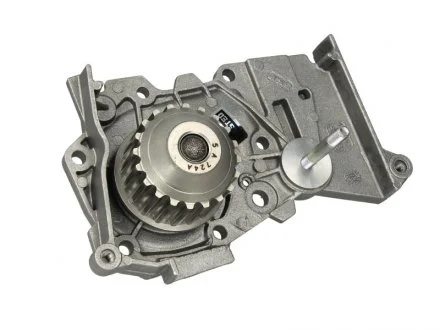 Водяной насос помпа DACIA / NISSAN / RENAULT Duster / Logan / Kubistar / Clio / Kangoo / Laguna / Megane 1,4-1,6 03 - SKF VKPC86416