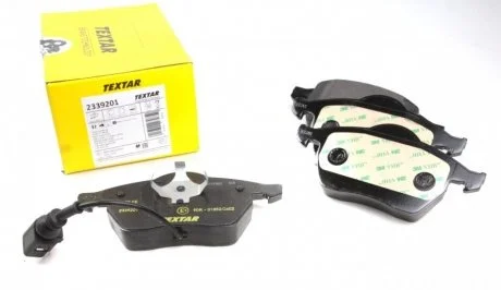 Тормозные колодки AUDI / SEAT / SKODA / VW A3 / Leon / Octavia / Bora / Golf передняя сторона 96-10 TEXTAR 2339201