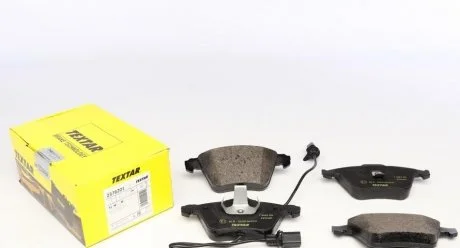 Тормозные колодки AUDI A6 / Allroad передняя сторона 97-05 TEXTAR 2376201