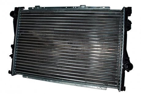 Радиатор Bmw E38 / E39 93-650X438 THERMOTEC D7B004TT (фото 1)