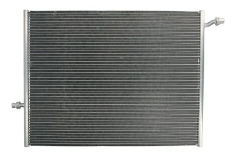 Радіатор THERMOTEC D7M069TT