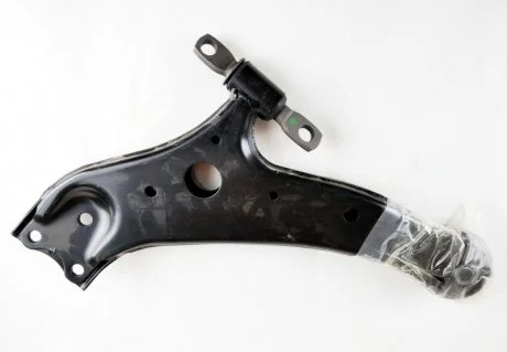 Рычаг подвески TOYOTA 4806848070