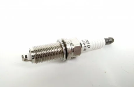 Свеча зажигания Citroen Berlingo, C2, C3, C4, C5, C8, Jumpy / Nissan Almera, Primera / Peugeot 206, 307, 407, Partner 00- TOYOTA 90919-01235