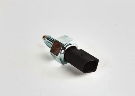 Включатель ламп заднего хода VAG 02K945415K