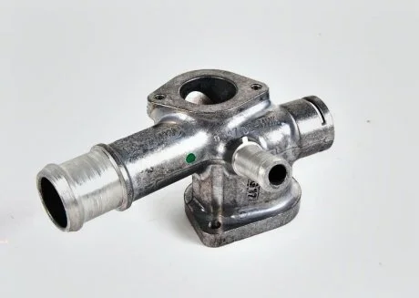 Фланець VAG 038121133A