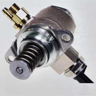 Паливний насос високого тиску ТНВД 1.2 1.4 TSI Golf Jetta Passat Caddy Polo Octavia Rapid Fabia VAG 03C127026R