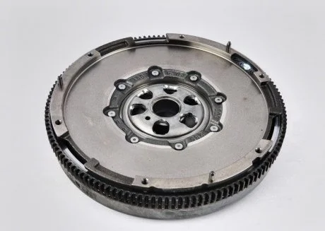 Маховик колінвалу VAG 03L105266CC