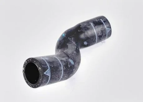 Шланг водяний VAG 06B121057A