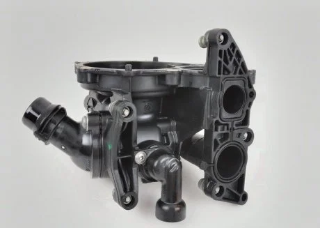 Корпус термостату Beetle Jetta 1.8 2.0 TSI 2012-2018 VAG 06K121111P