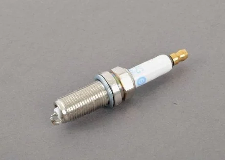 Свеча зажигания VAG 079905626L