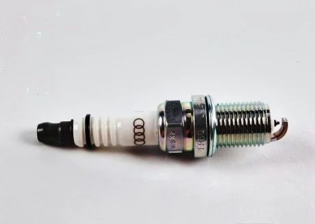 Свіча запалювання VAG 101000063AA