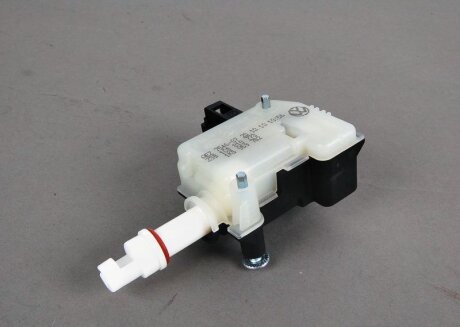 Елемент горловини паливного баку VAG 1C0810773