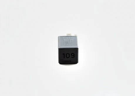 Реле VAG 1J0906381A