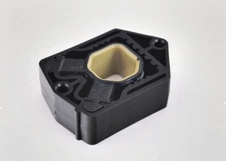 Подушка радіатора VAG 1Z0121367B