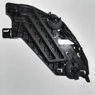 Кронштейн крепления фары Octavia A5 2004-13 правый VAG 1Z0941614