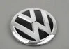 Емблема передня Jetta Passat B8 USA 2016-18 в радіаторні грати VAG 3G0853601BDPJ (фото 1)