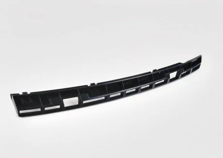 Кронштейн бампера левый под фару Passat B7 USA Америка 2011-15 передний VAG 561807723