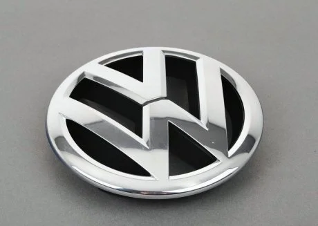 Эмблема передняя Tiguan, Passat B7 USA Америка 2011-16 VAG 561853600ULM