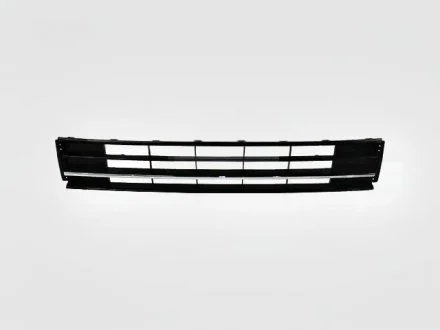 Решетка бампера центральная Passat B8 USA 2016-18 VAG 561853671HRYP