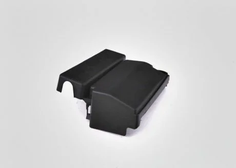 Корпус блока предохранителей Jetta 2011-2018 VAG 5C0937132C (фото 1)