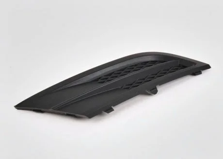 Грати замість туманки JETTA 2015-18 ліва глуха VAG 5C6853665H9B9