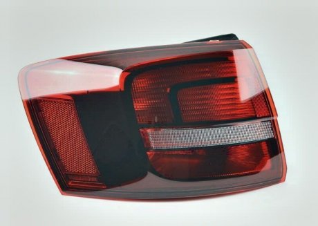 Фото 1 - фонарь задний VAG 5C6945095M Фонарь задний VAG 5C6945095M (фото 1)