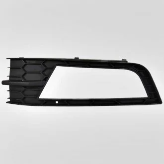 Решітка протитуманної фари ліва Octavia A7 2013- VAG 5E08076819B9