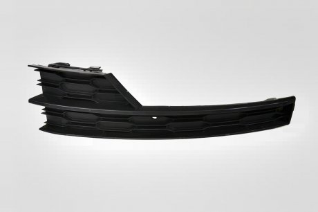 Заглушка противотуманной фары левая Skoda Octavia A7 2012- VAG 5E0807681F9B9