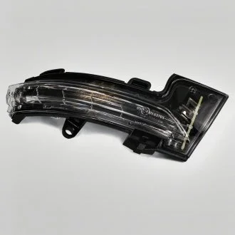 Повторювач повороту Octavia A7 2013-17 у дзеркало правий VAG 5E0949102