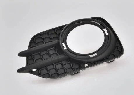 Накладка бампера VAG 5N0853665J9B9
