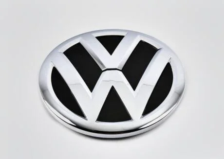 Емблема VW VAG 5NA853630FOD (фото 1)