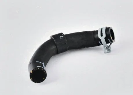 Патрубок системы охлаждения VAG 5Q0122073CM