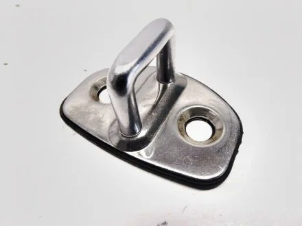 Петля замка двери Fabia 1999-2007 VAG 6Y0837033C