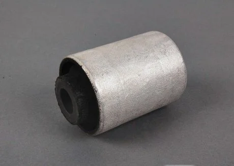 Сайлентблок VAG 7L0412333A