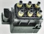 Блок клапанів регульованої підвіски Audi Q7 Cayenne Touareg 2002-2015 7L0698014