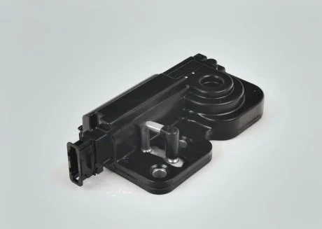 Петля замка крышки багажника Touareg 7L 2002-10 VAG 7L0827511C