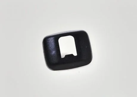 Колпачок крепления козырька VAG 8E0857563A4PK