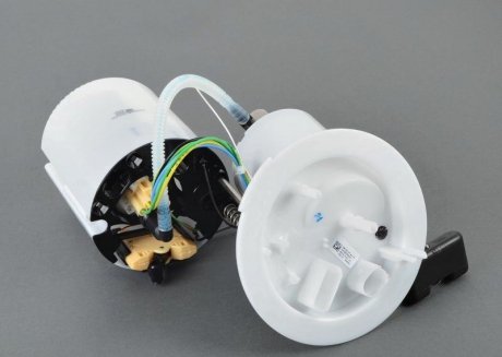 Помпа паливна VAG 8K0919051AN