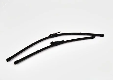 Щітки склоочисника комплект 2 шт VAG 8P0998002A