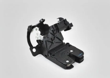 Замок кришки багажника Audi A3 A4 A6 універсал 2003-2013 VAG 8P4827505D