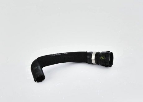 Шланг системи охолодження VAG 8R0121109
