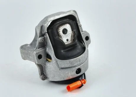 Опора подушка двигателя правая Audi A4 A5 Q5 2008 - 2015 VAG 8R0199381AK