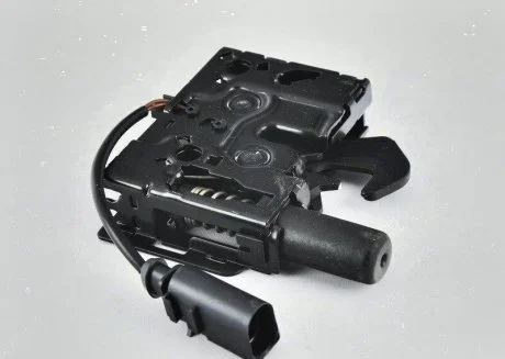 Замок кришки капота VAG 8S0823509B