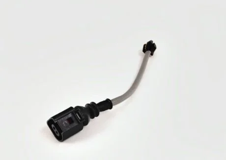 Датчик износа тормозных колодок VAG 8V0615437