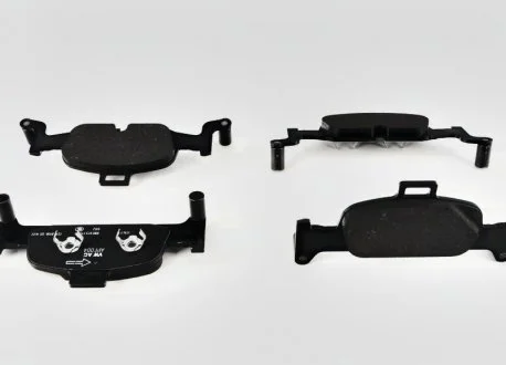 Комплект колодок гальмівних VAG 8W0698151BB